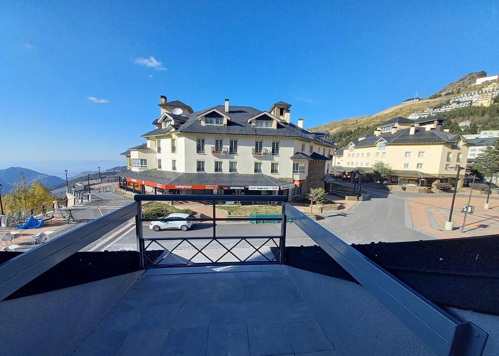 Ski & Snow Apartmentos By Todosierranevada - Plaza Principal Junto A Los Telecabinas Сьерра-Невада Экстерьер фото