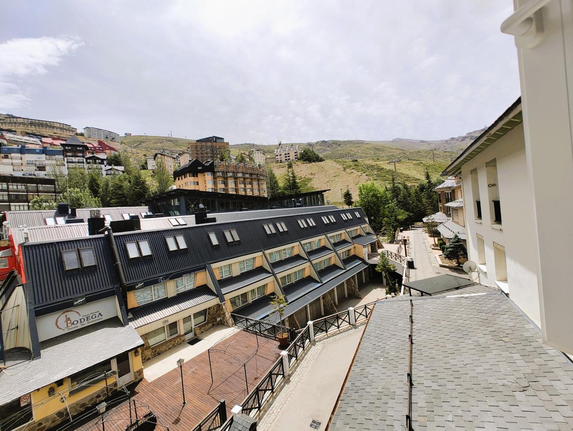 Ski & Snow Apartmentos By Todosierranevada - Plaza Principal Junto A Los Telecabinas Сьерра-Невада Экстерьер фото